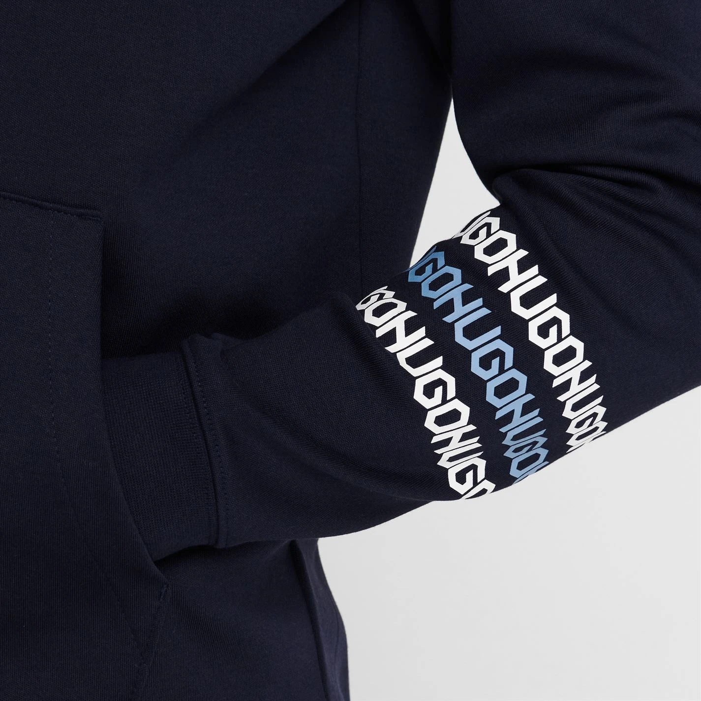 Hugo Dozzi Hoodie 6 Hugo Dozzi Hoodie - Image 6