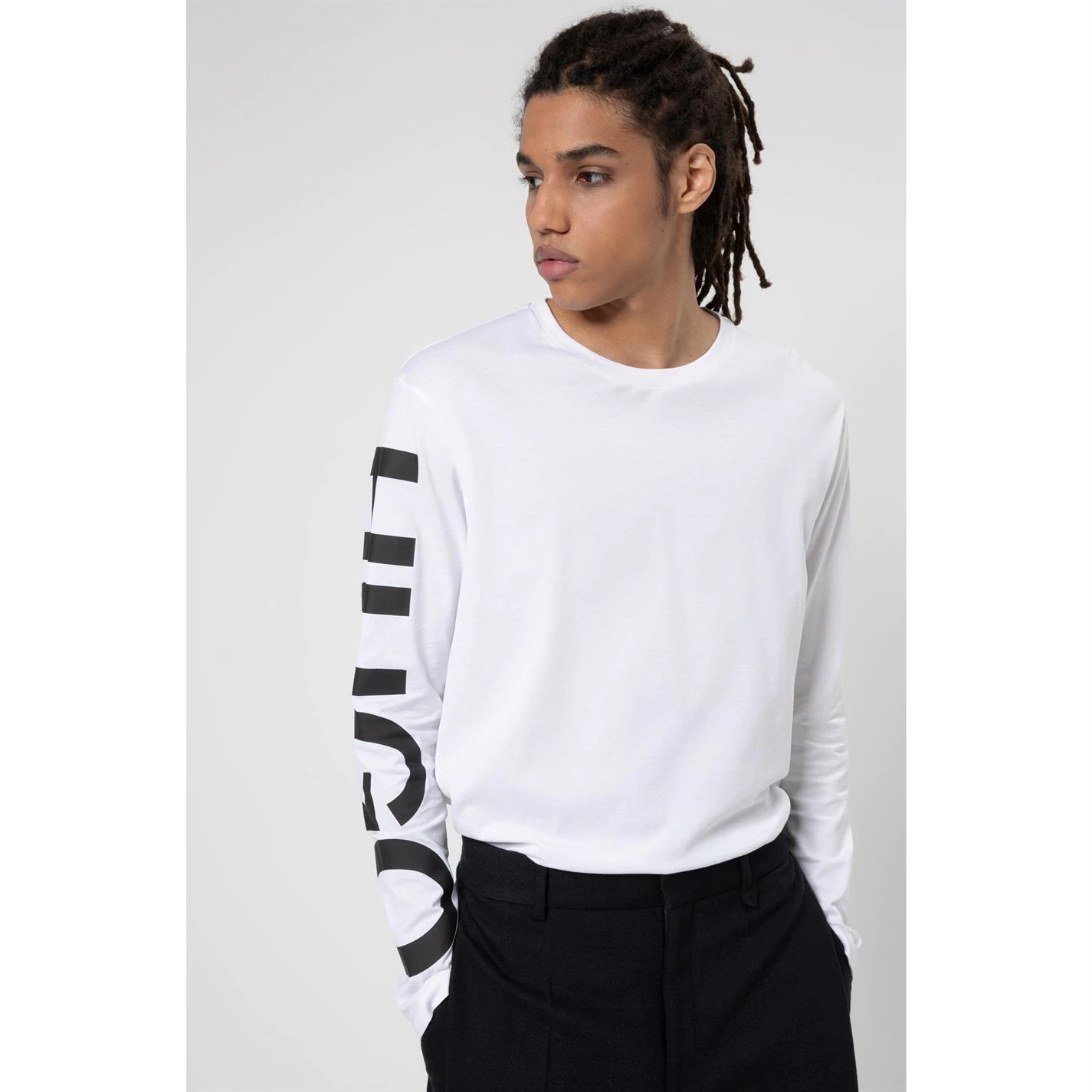 Hugo Demeos 211 Long Sleeve T Shirt 2 Hugo Demeos 211 Long Sleeve T Shirt - Image 2